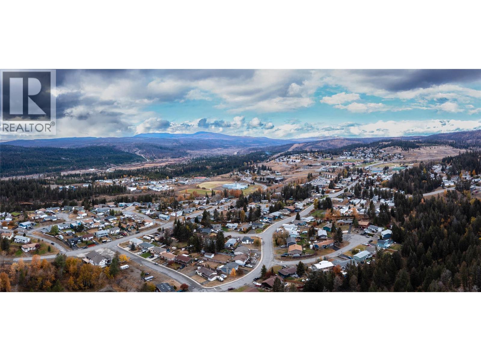 331 POPLAR DRIVE - 12