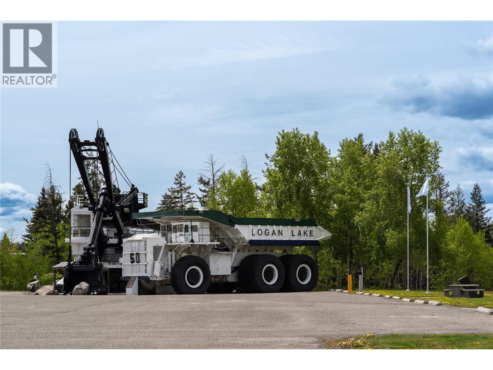 331 POPLAR DRIVE - 13