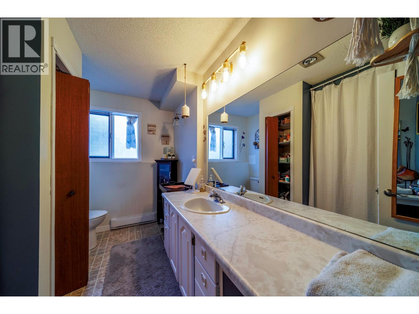 10151 Chase Road, Lake Country