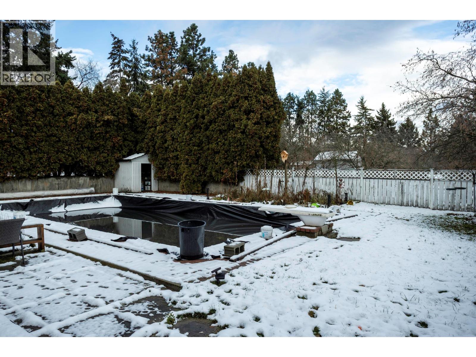 10151 Chase Road, Lake Country