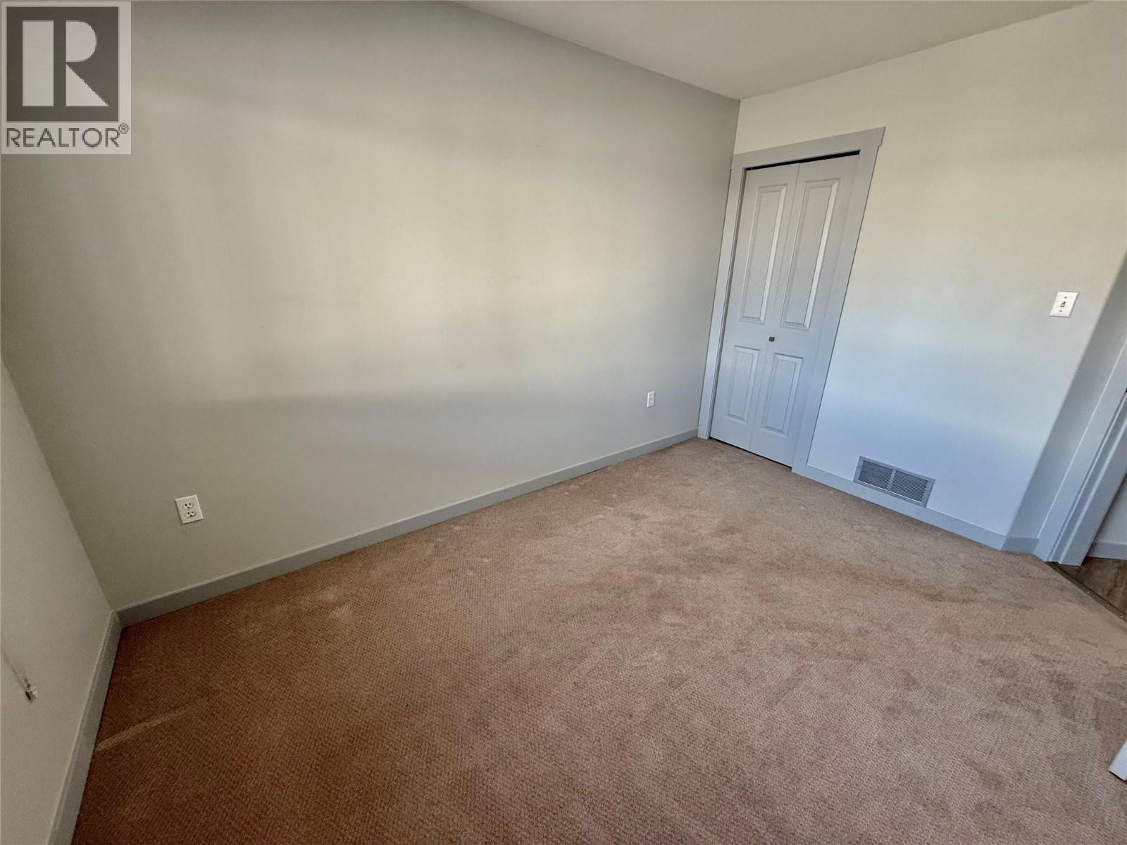 2210 Columbia Avenue Unit# 7, Castlegar