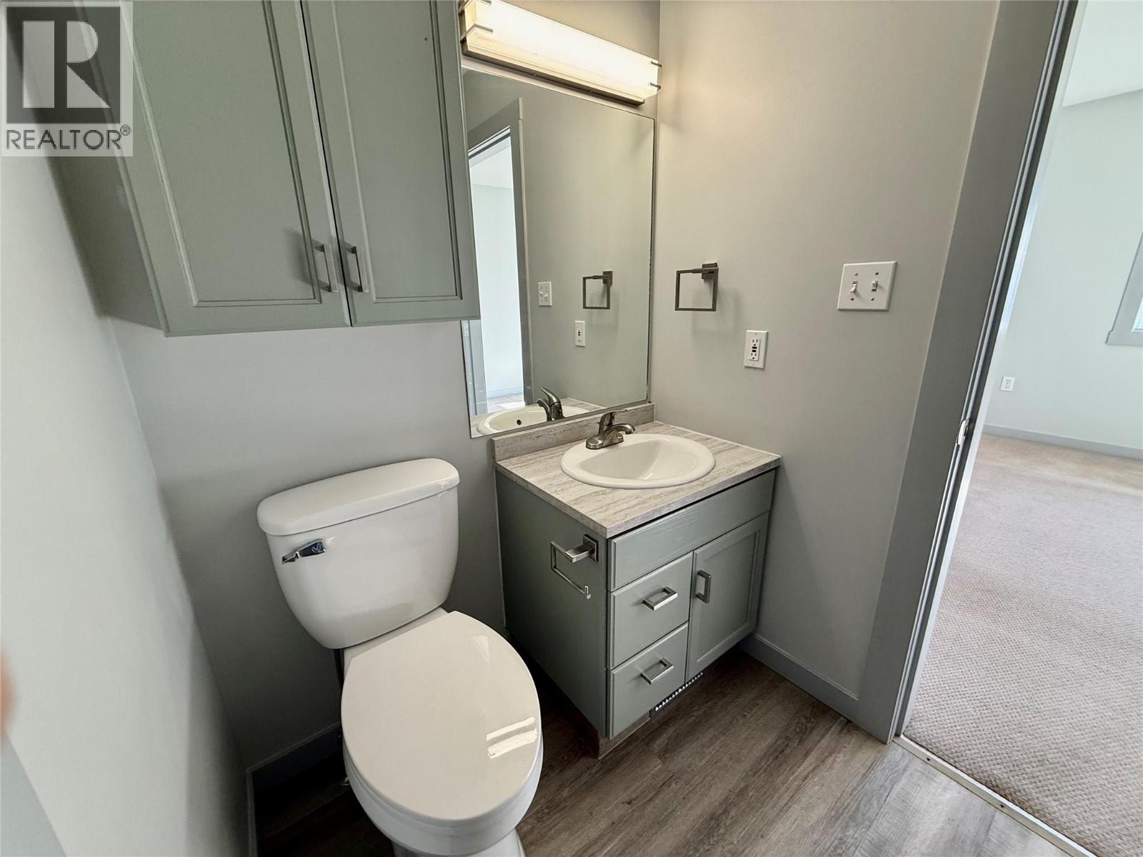 2210 Columbia Avenue Unit# 7, Castlegar