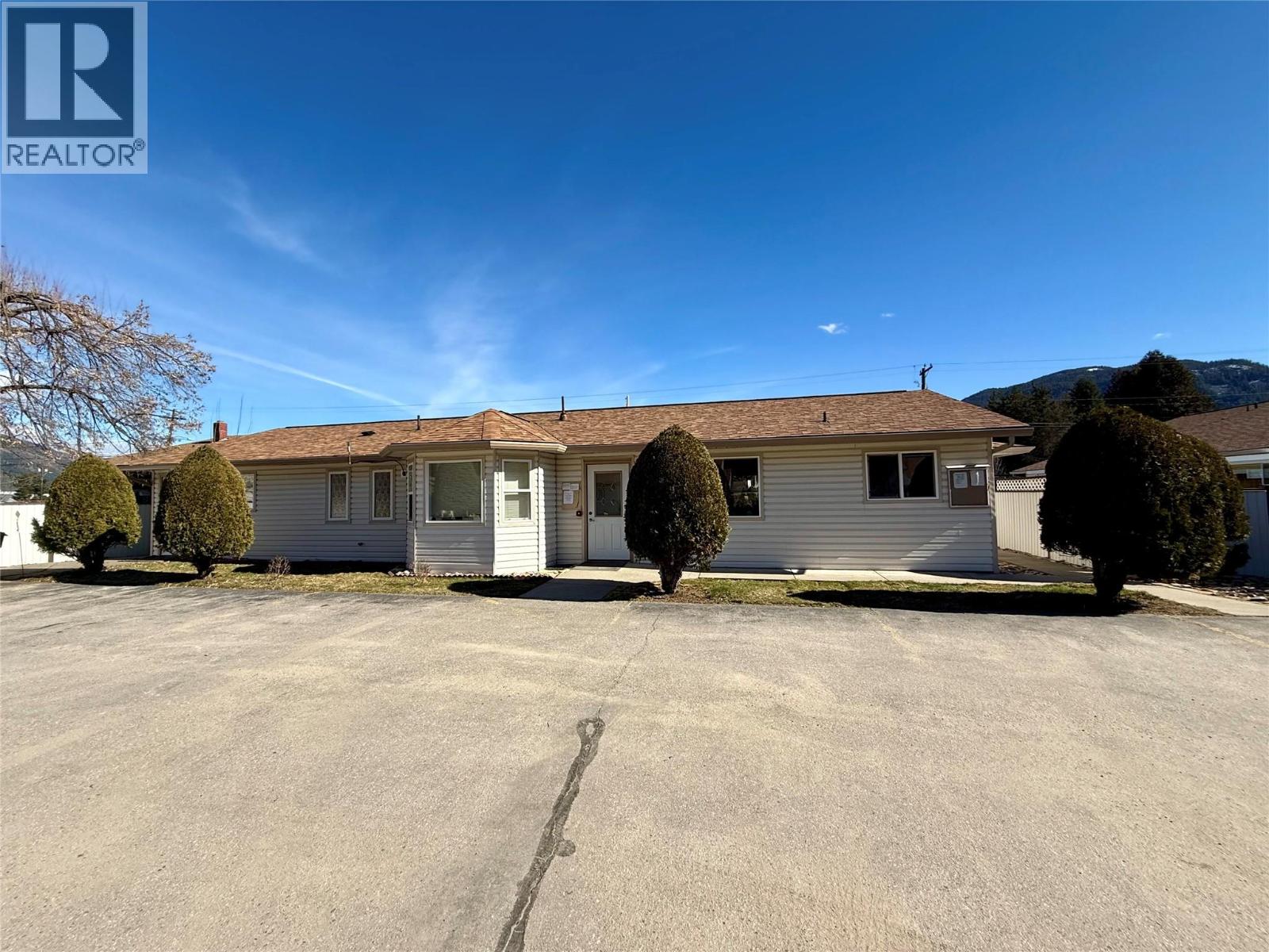 2210 Columbia Avenue Unit# 7, Castlegar