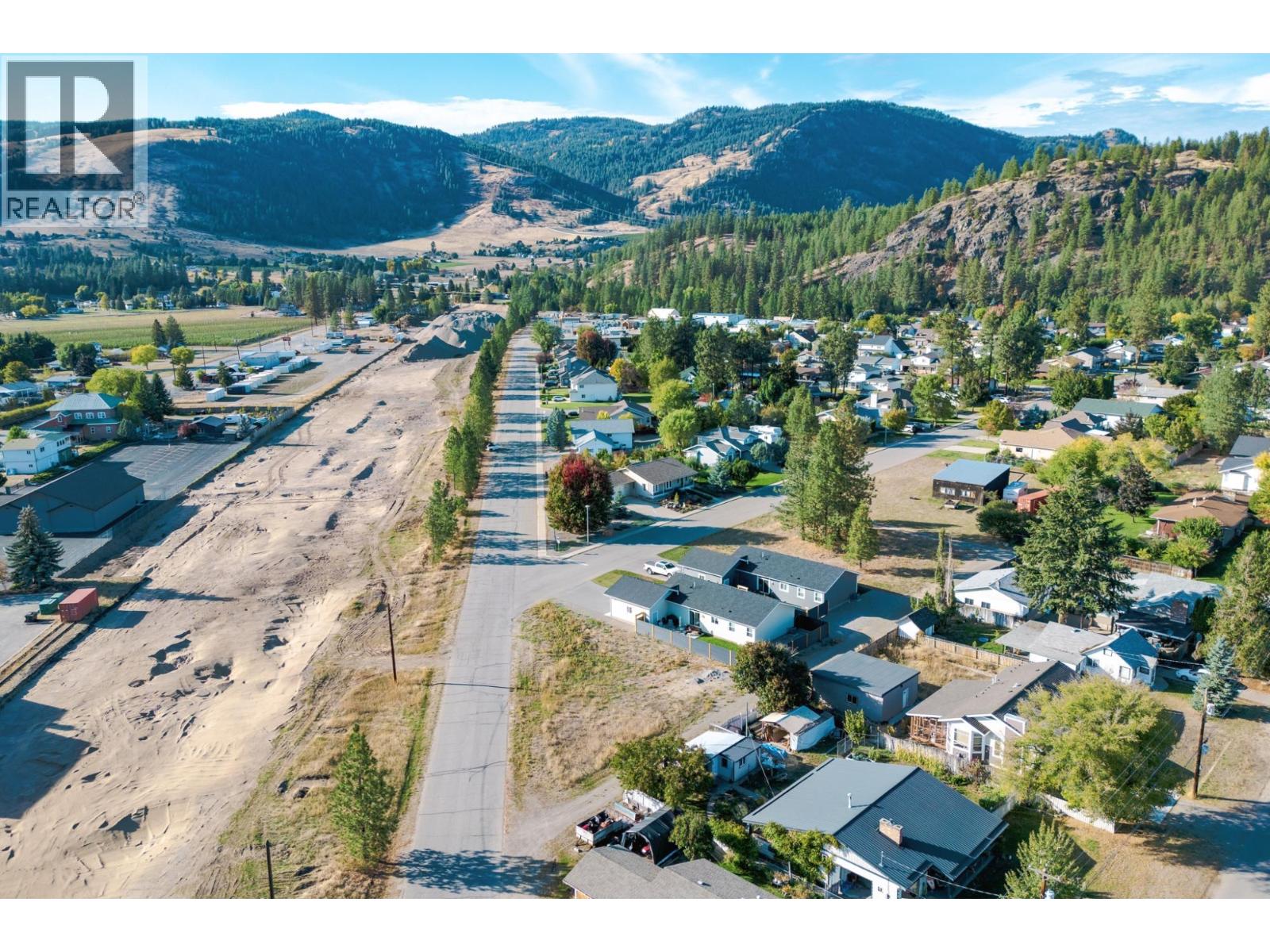 7624 18TH Street, Grand Forks