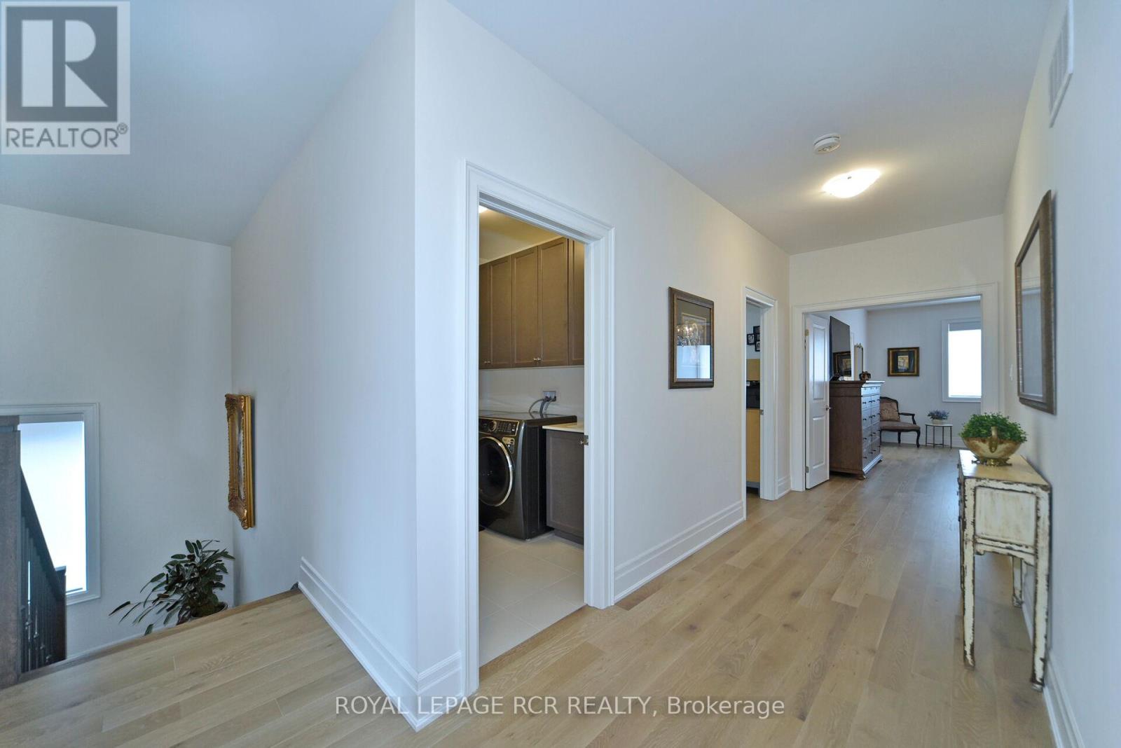 200 SILVER CREEK DRIVE - 28