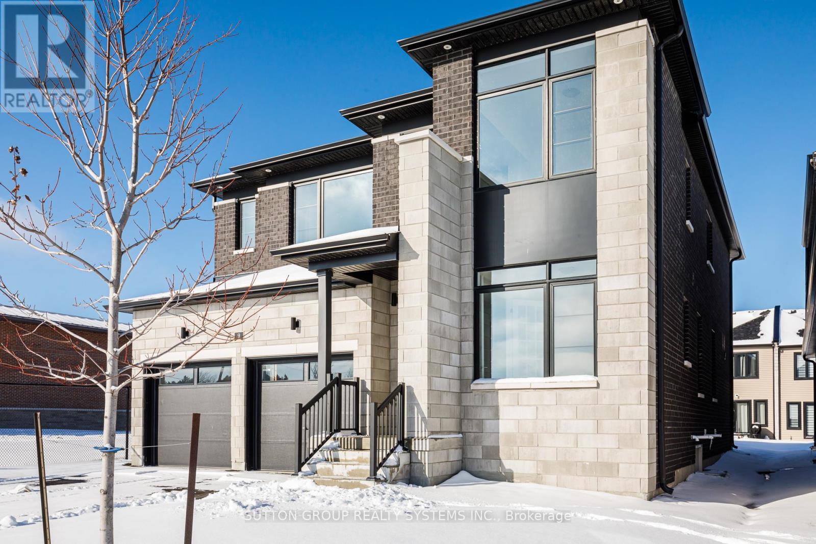 9 SUN VALLEY AVENUE - 2