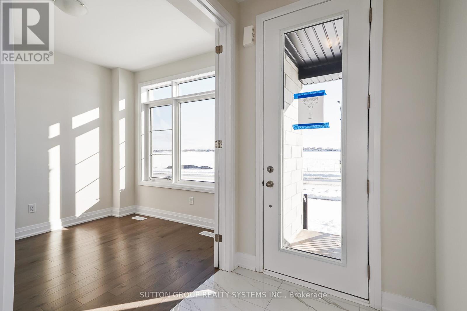 9 SUN VALLEY AVENUE - 3