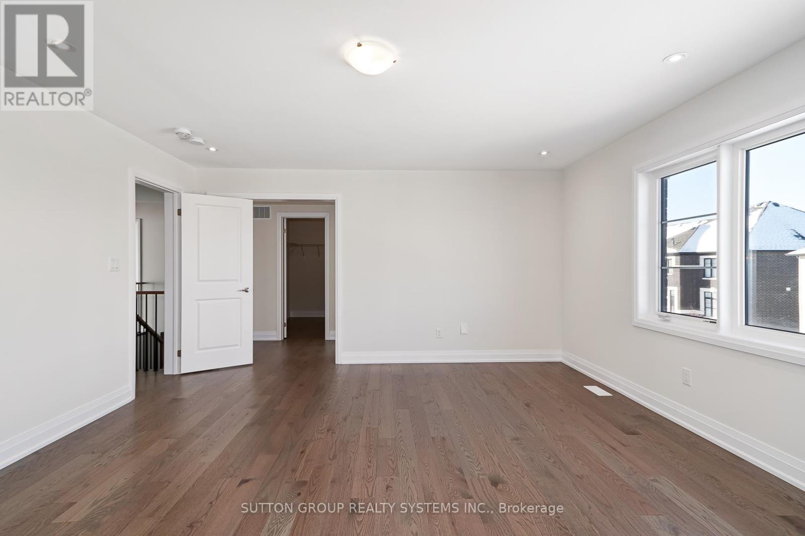 9 SUN VALLEY AVENUE - 32