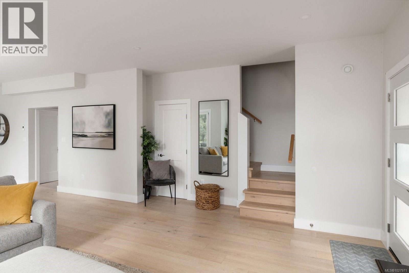 1155 Silver Spray Dr, Sooke