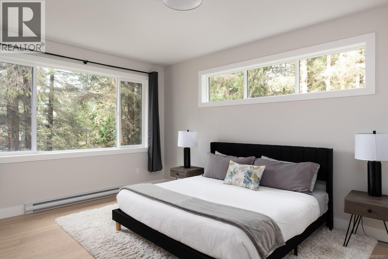 1155 Silver Spray Dr, Sooke