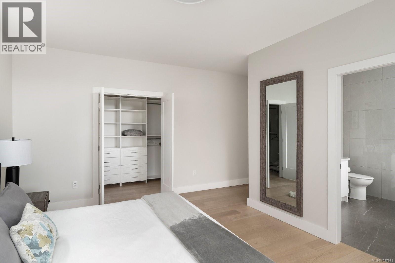 1155 Silver Spray Dr, Sooke