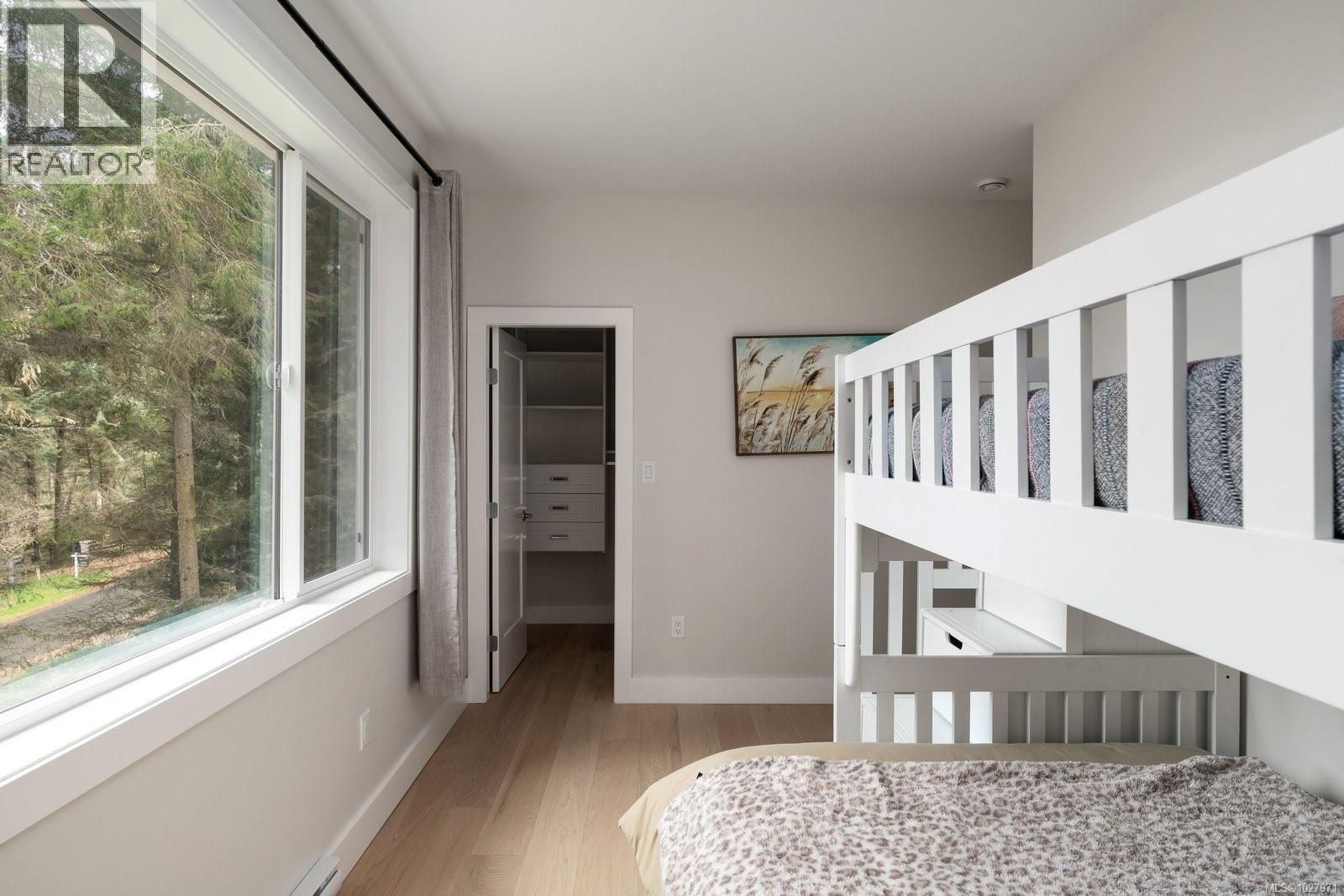 1155 Silver Spray Dr, Sooke