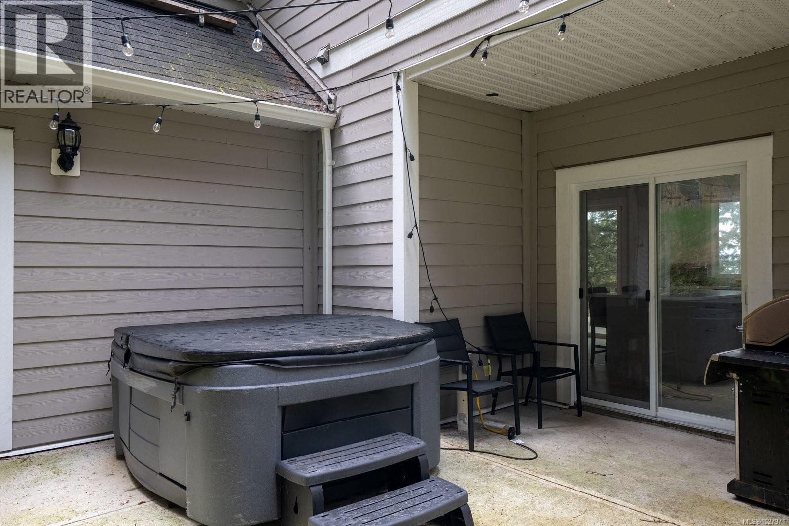 1155 Silver Spray Dr, Sooke