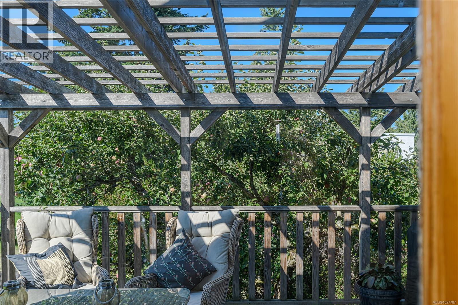  1160 Reynolds Road, Saanich