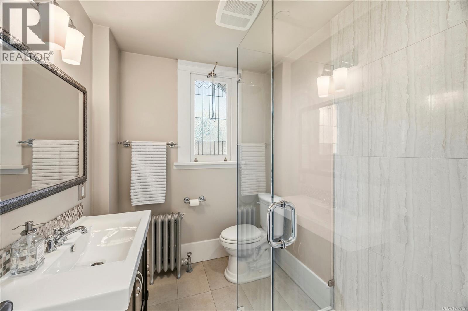  1160 Reynolds Road, Saanich