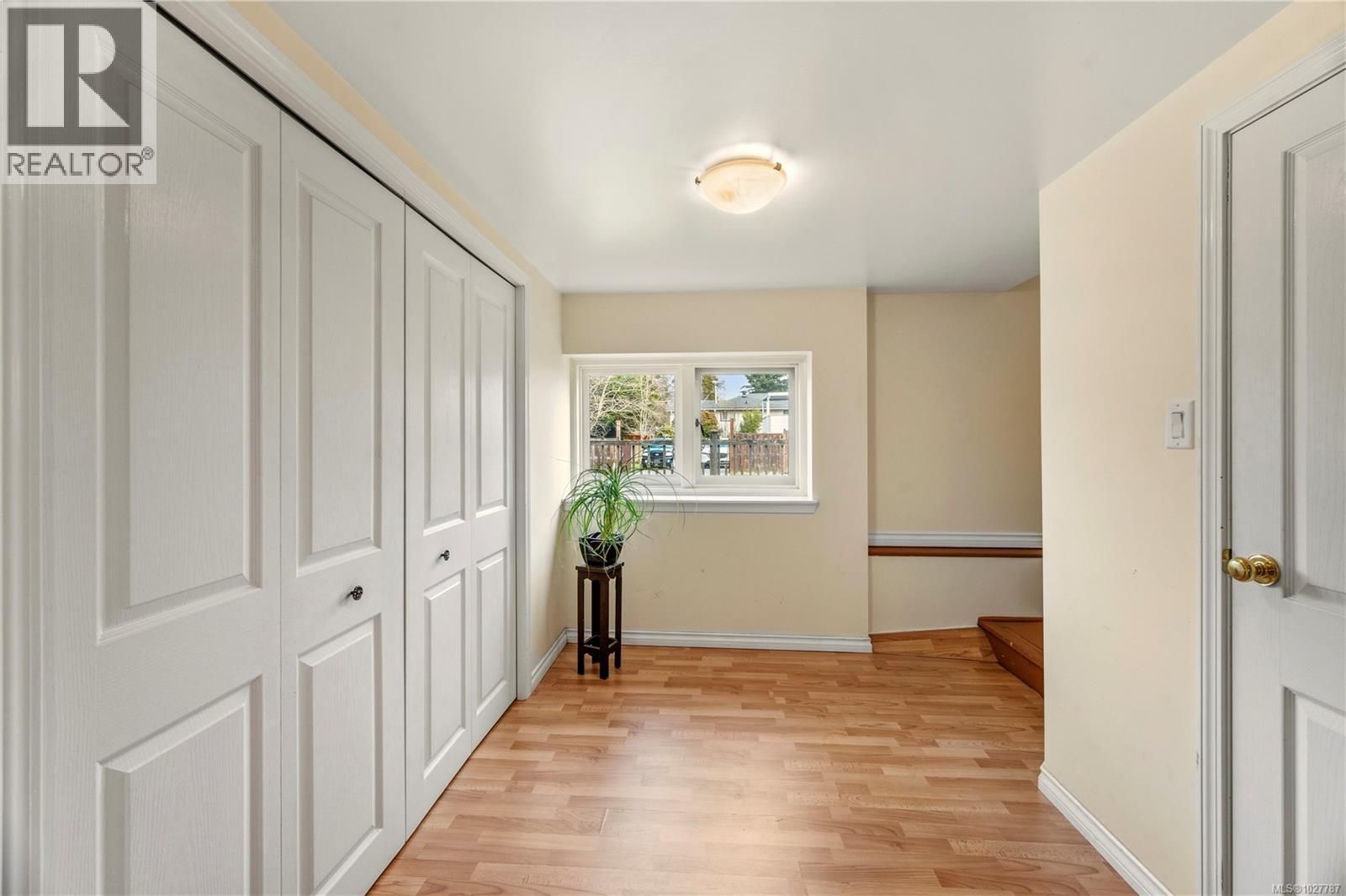  1160 Reynolds Road, Saanich