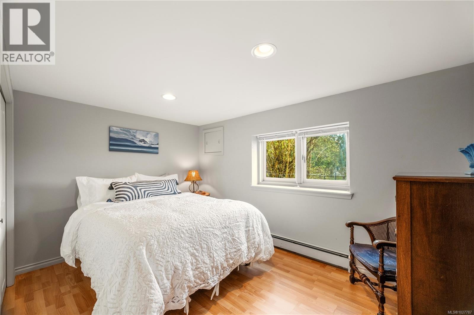  1160 Reynolds Road, Saanich