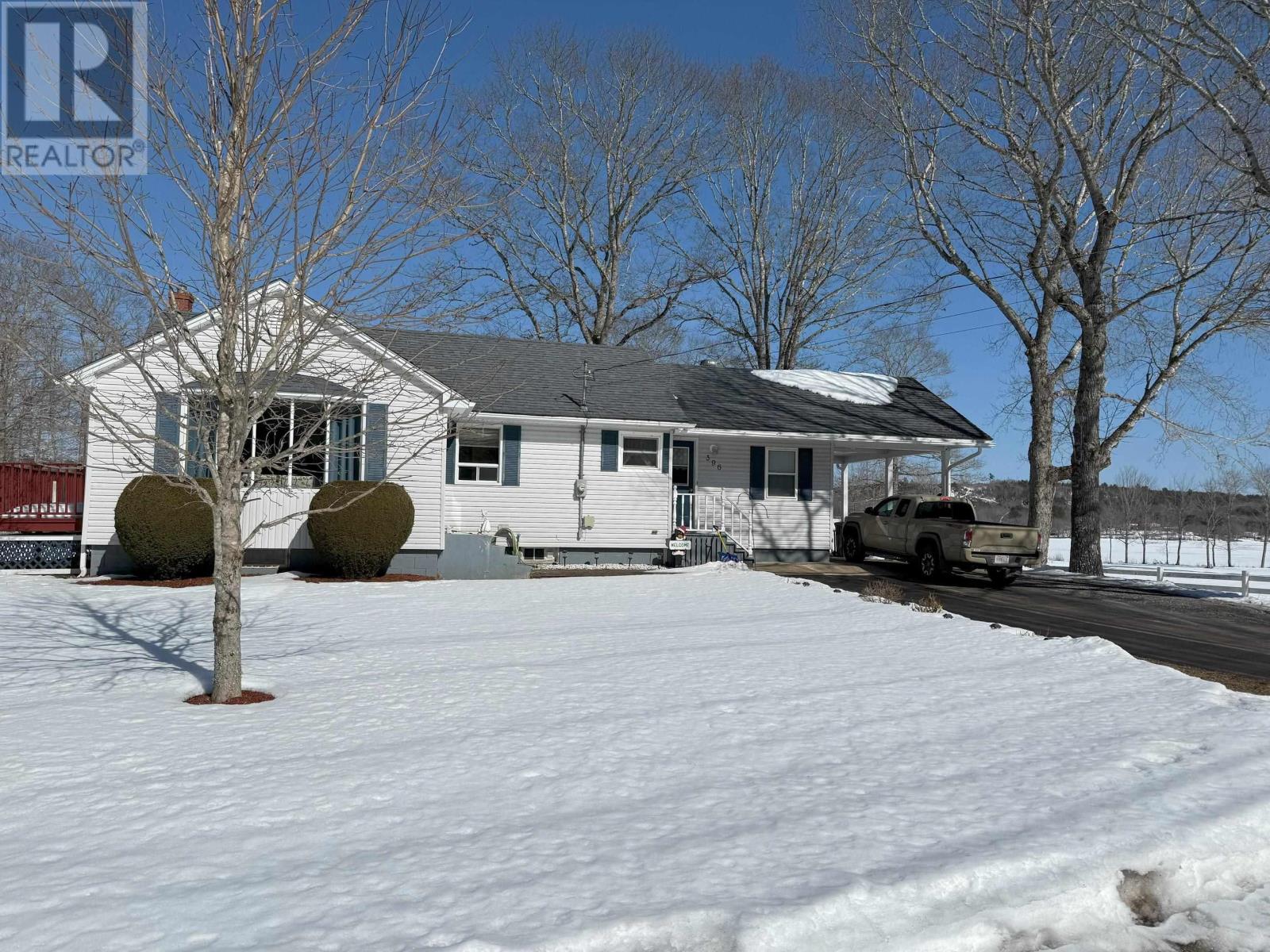 Property photo of 396 Highway 208