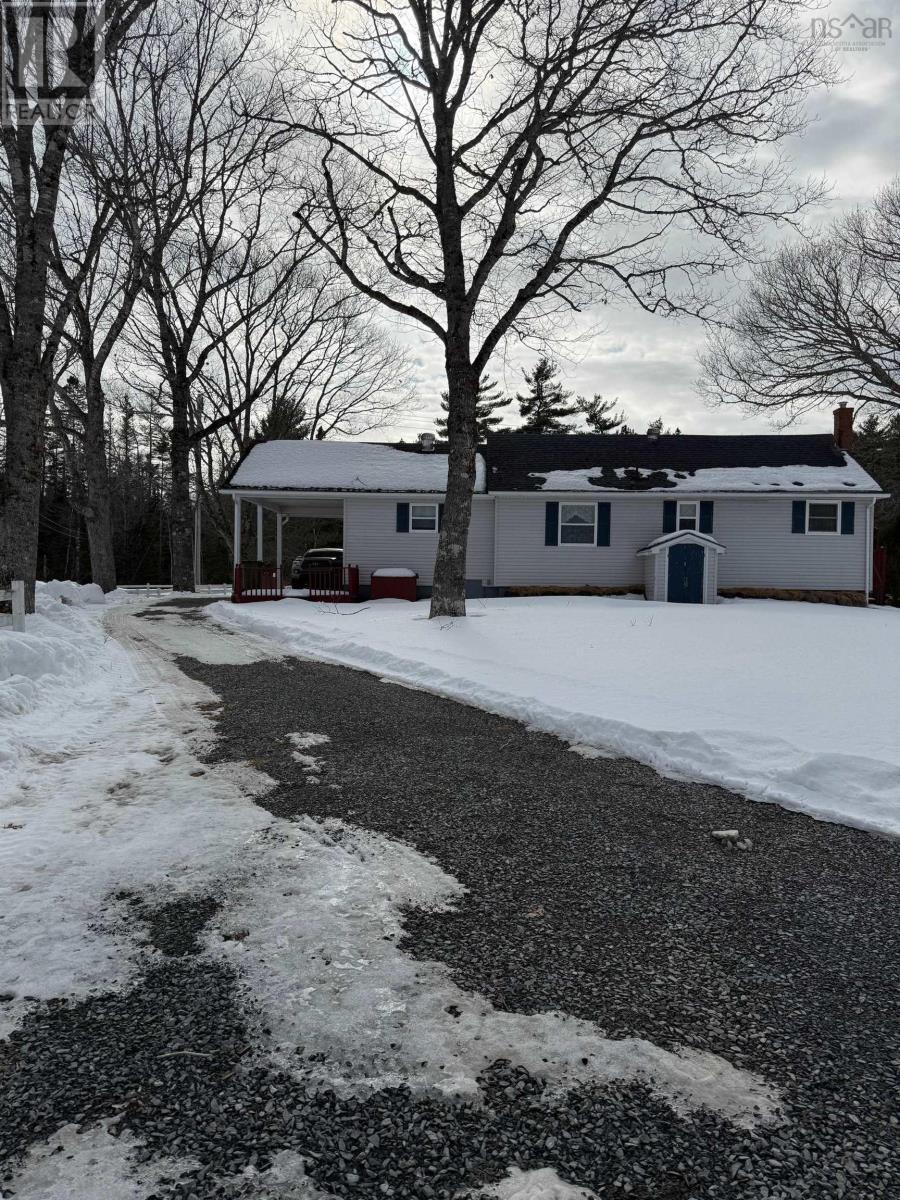 Property 3 of 49 of 396 Highway 208