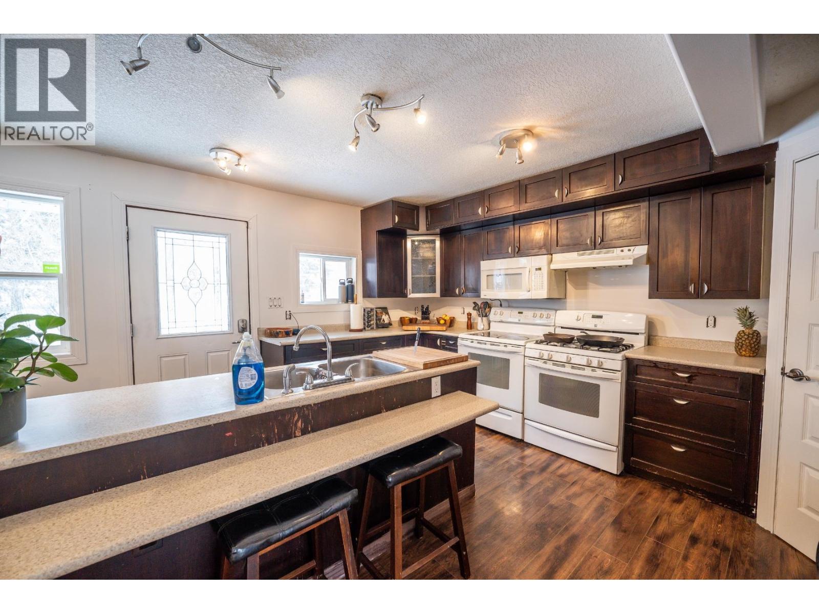 8311 99 AVENUE, Fort St. John