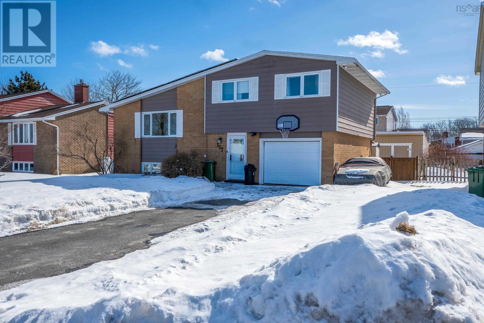 Property photo of 207 Colby Drive