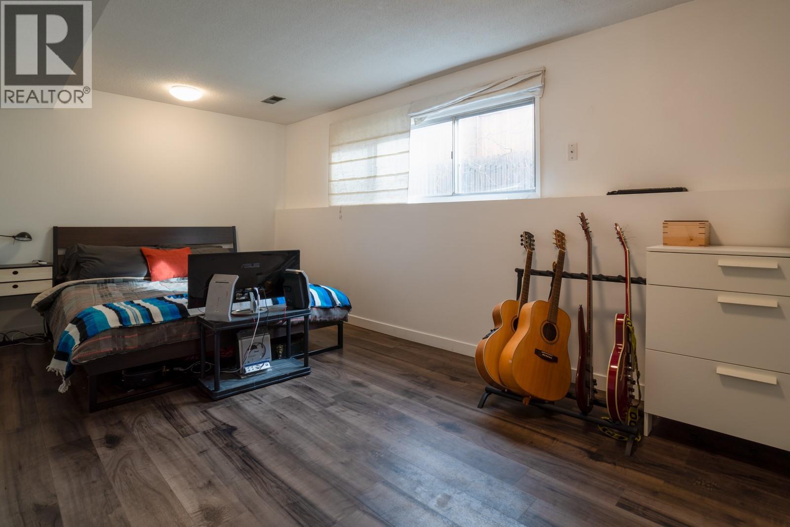  927 Fuller Avenue, Kelowna