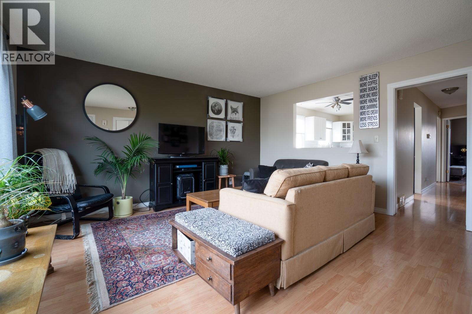  927 Fuller Avenue, Kelowna