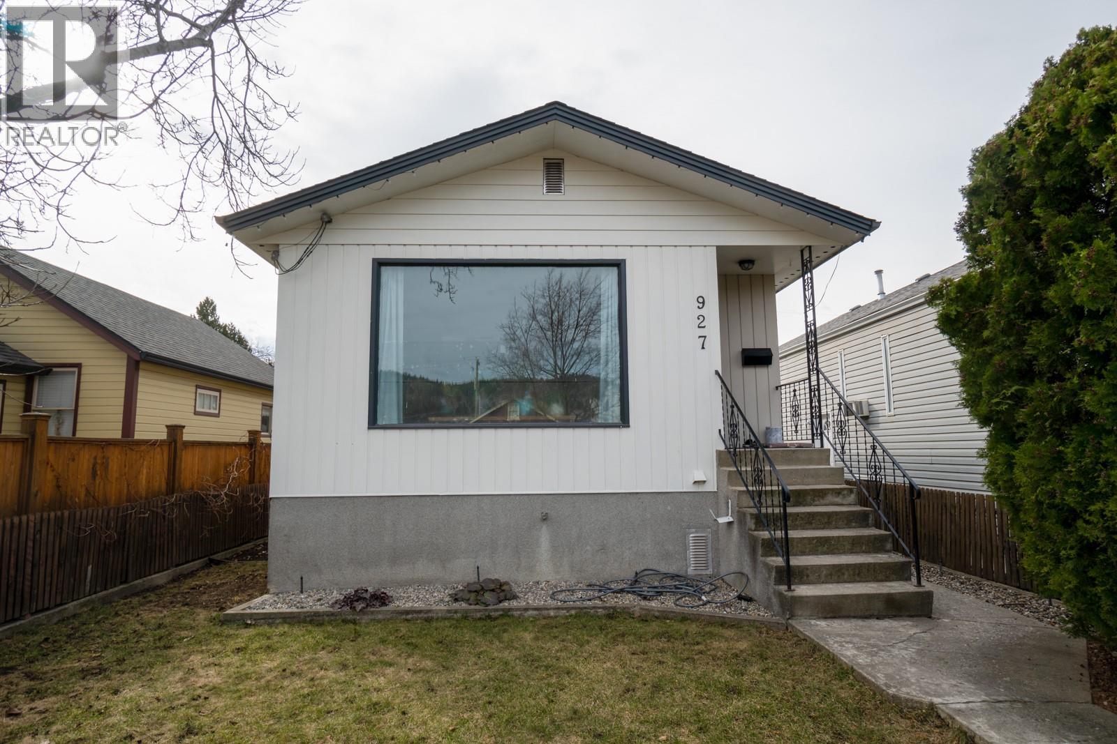  927 Fuller Avenue, Kelowna