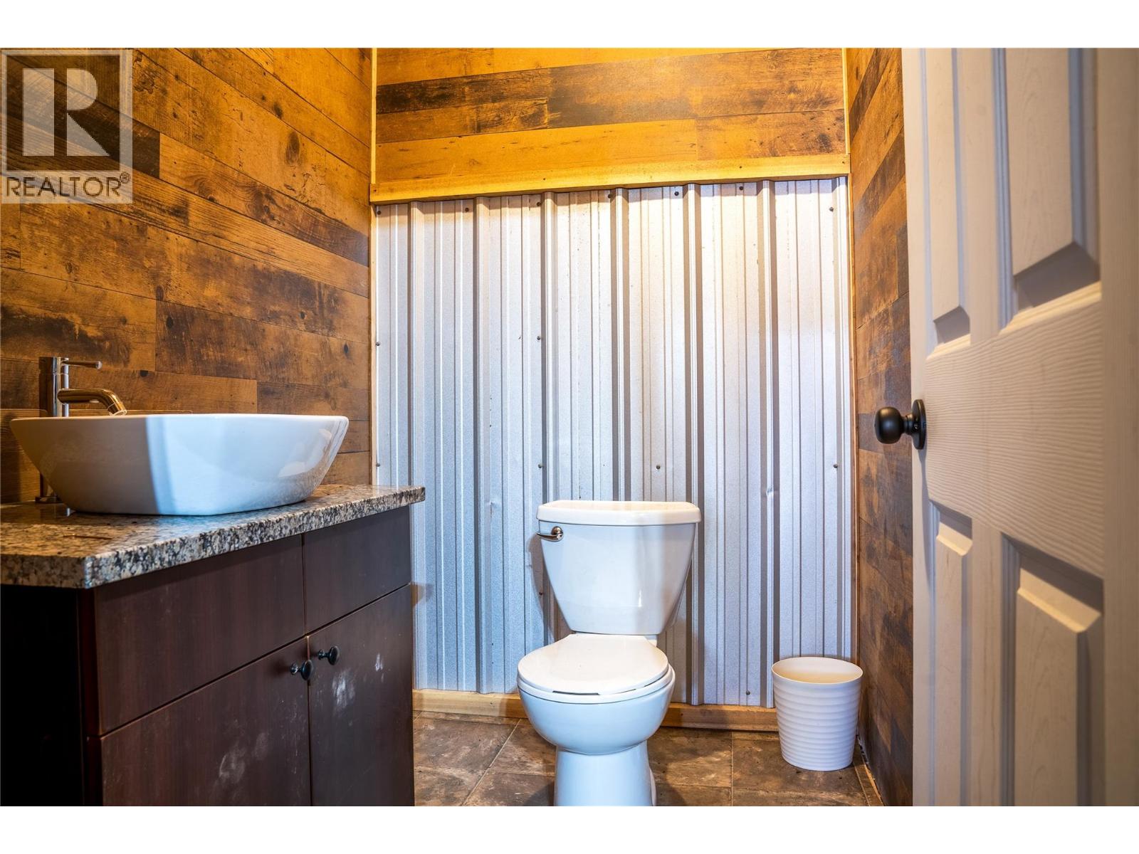 6142 HIGHWAY 3A HIGHWAY - 34