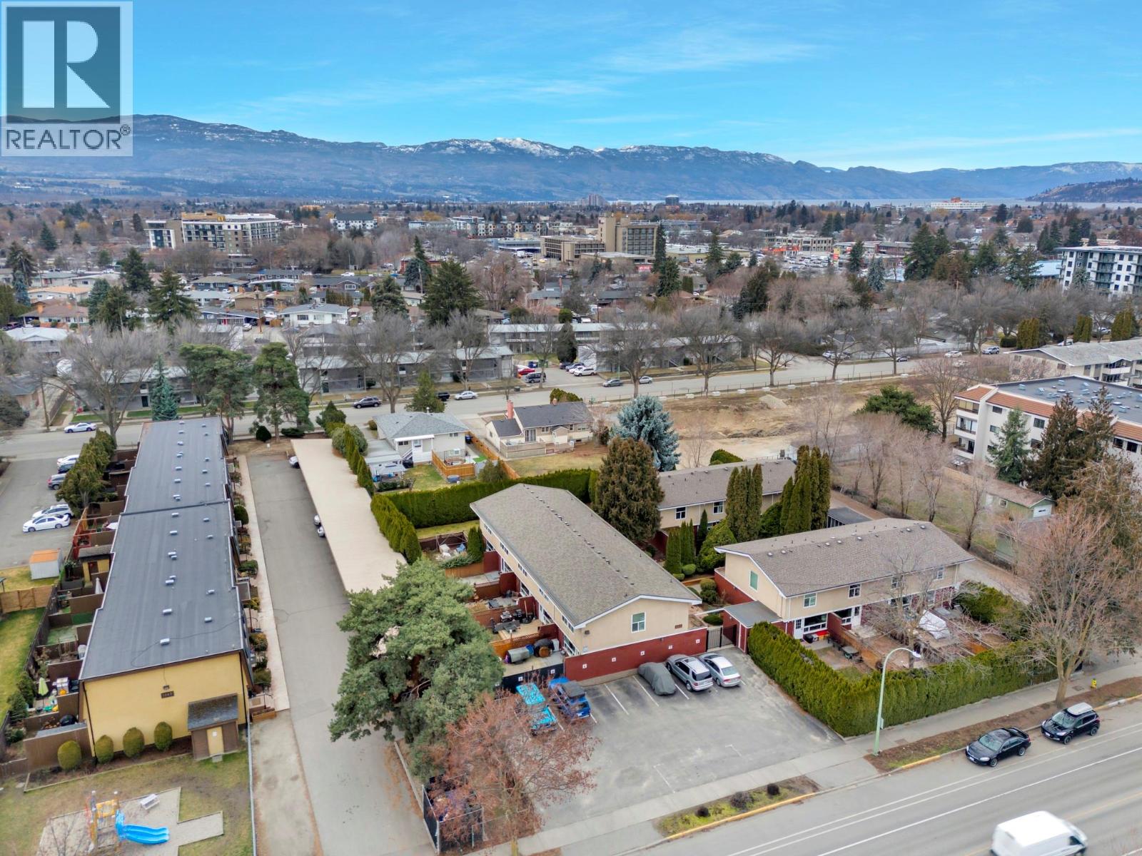4 1255 Bernard Avenue, Kelowna