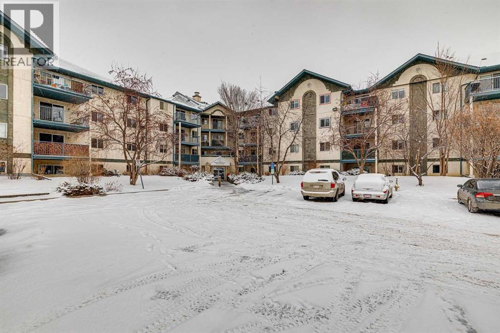 Single Family House for Sale in   Dover Point SE Dover Calgary 