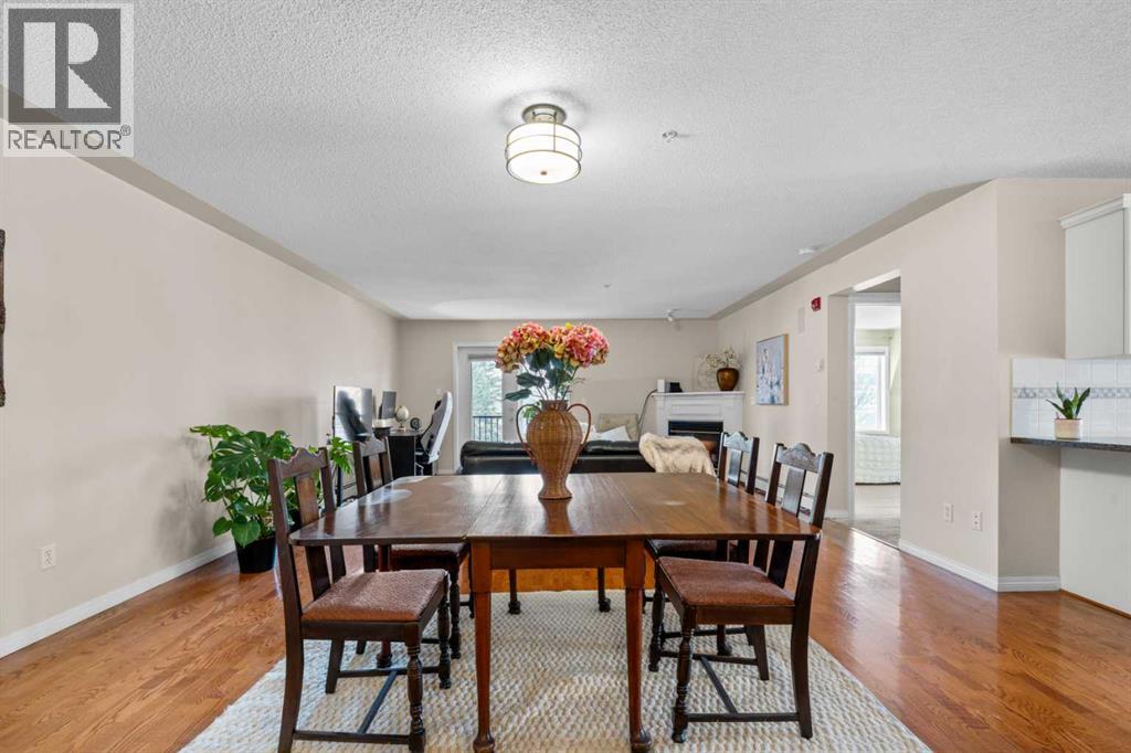 Single Family House for Sale in    Avenue NW Hillhurst Calgary 