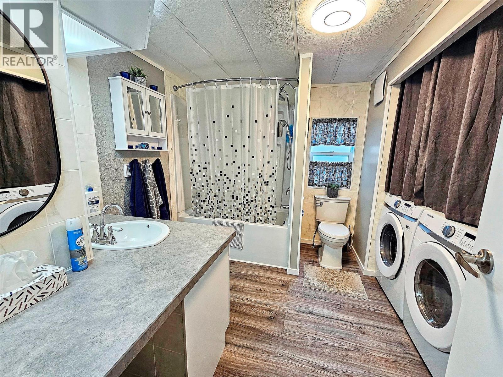 1601 COLUMBIA Avenue Unit# 9, Castlegar