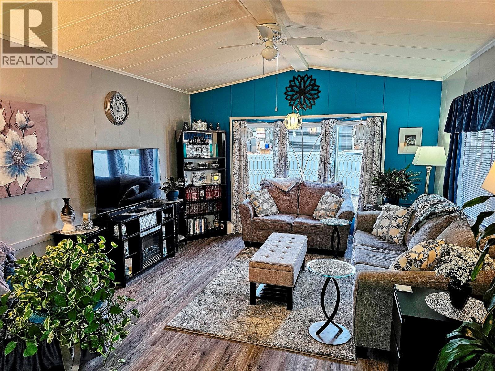 1601 COLUMBIA Avenue Unit# 9, Castlegar