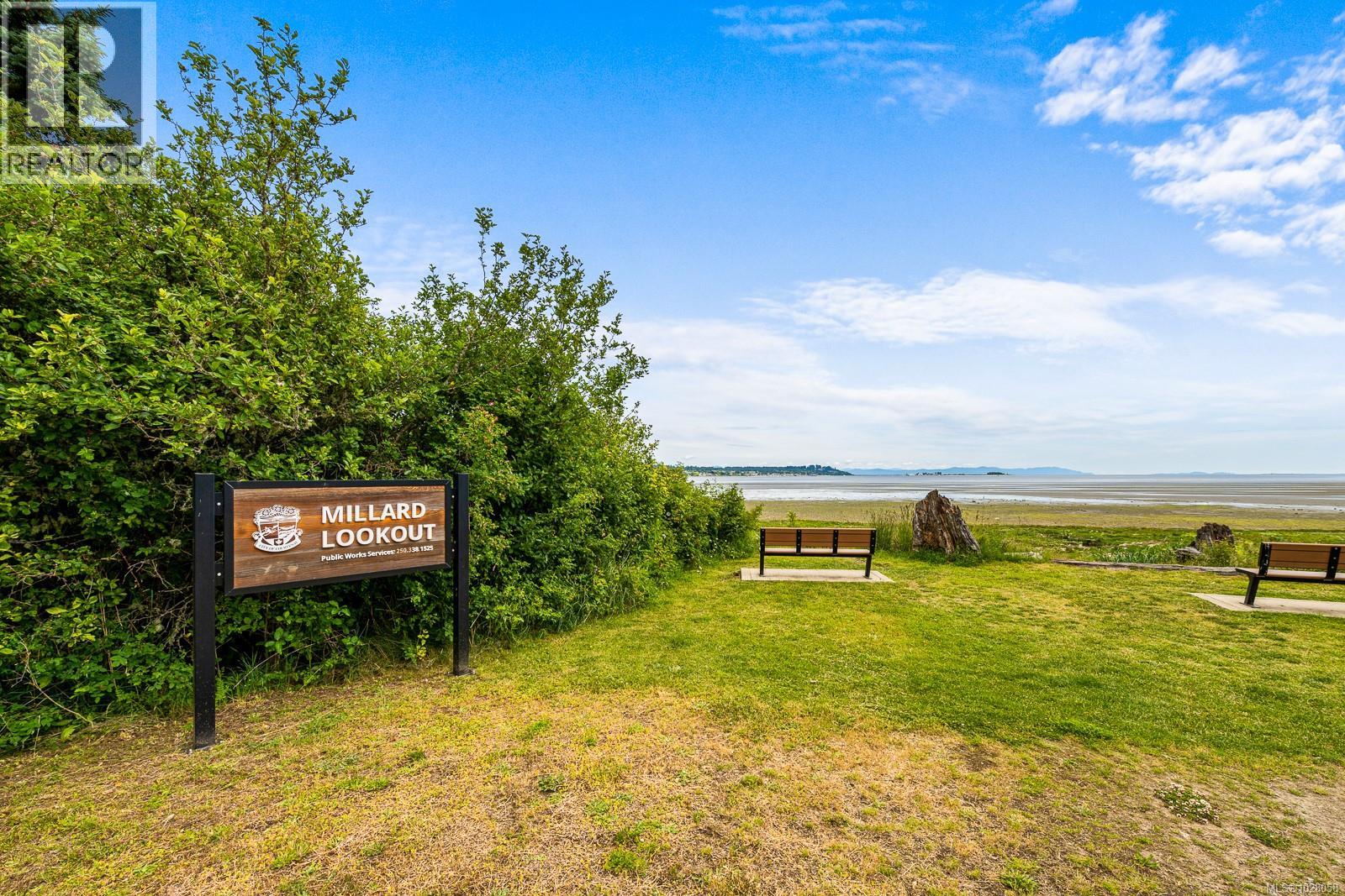 3508 ISLAND HWY S - 22