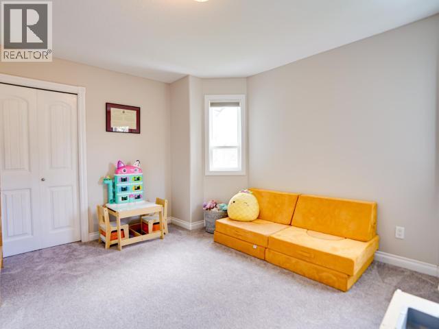 7160 KEMANO STREET, Powell River