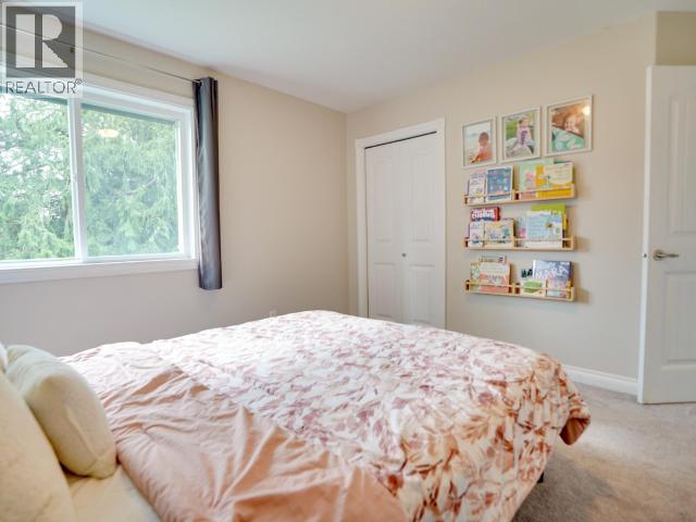 7160 KEMANO STREET, Powell River