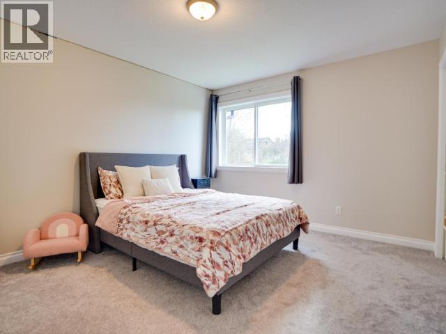 7160 KEMANO STREET, Powell River