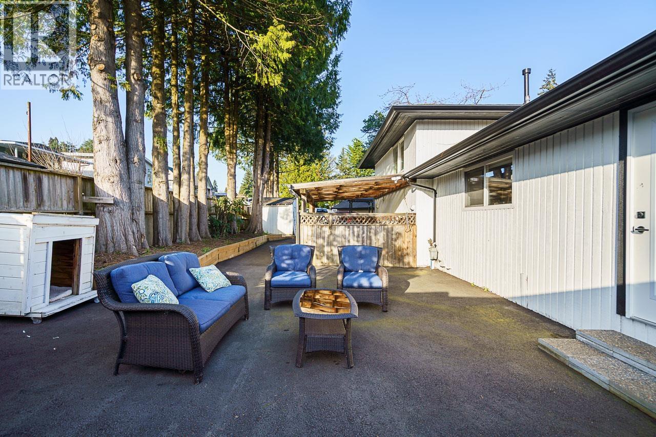 615 ALLISON PLACE, New Westminster