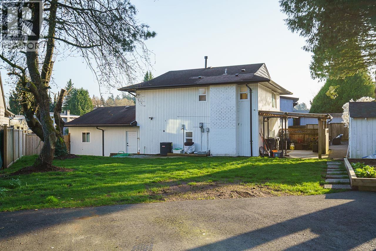 615 ALLISON PLACE, New Westminster