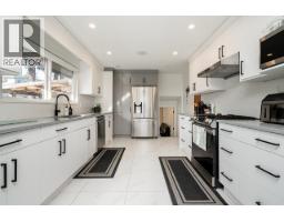 615 Allison Place, New Westminster, BC V3L5C1 Photo 13