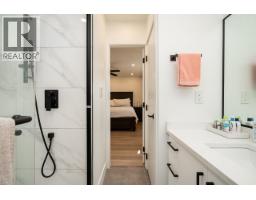 615 Allison Place, New Westminster, BC V3L5C1 Photo 21