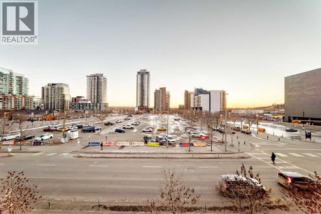 Single Family House for Sale in    Avenue SE Downtown East Village Calgary 