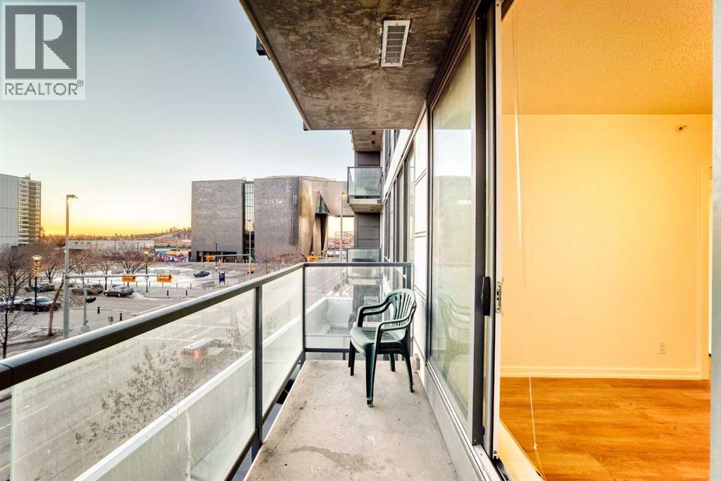 Single Family House for Sale in    Avenue SE Downtown East Village Calgary 