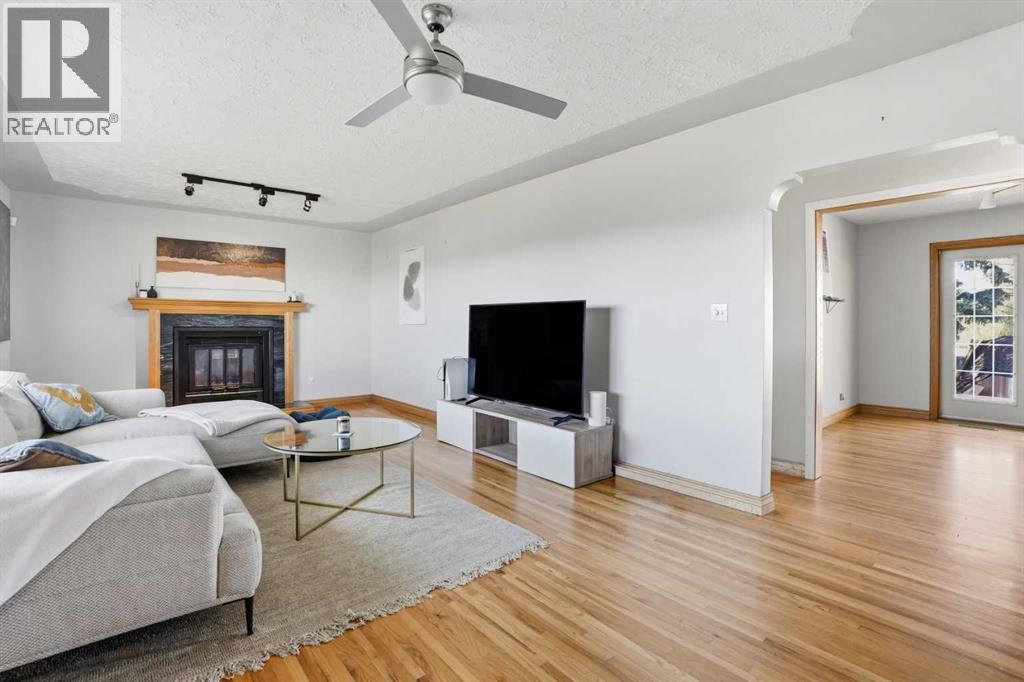 Single Family House Bungalow for Sale in   Street SW Richmond Calgary 