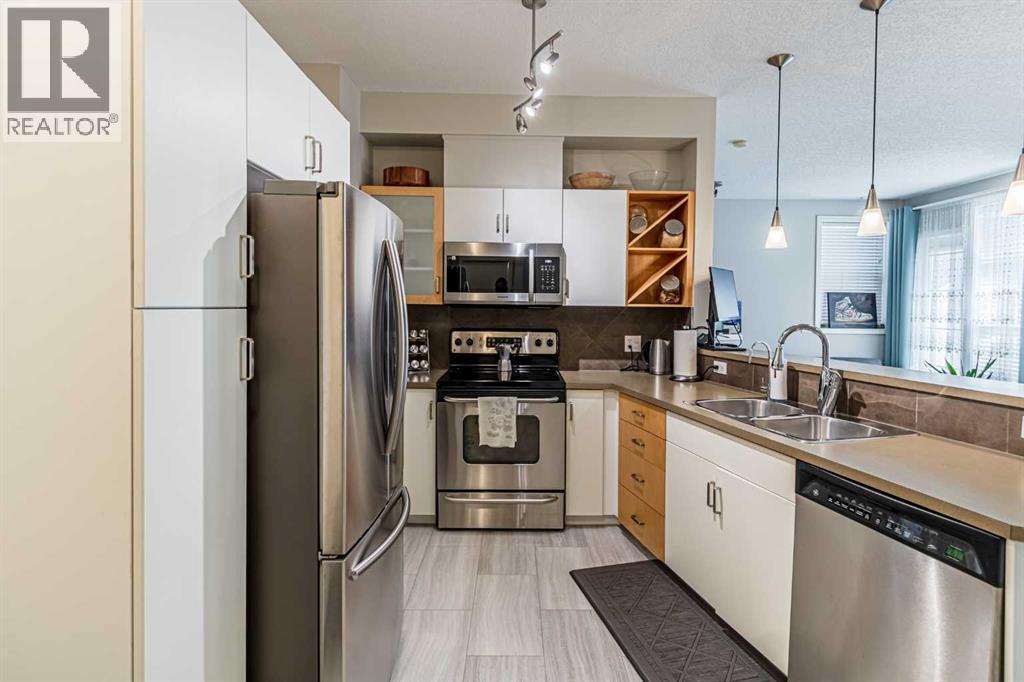 Single Family House for Sale in   A Street SW Altadore Calgary 