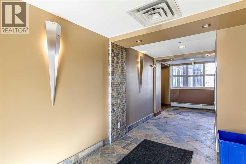 Single Family House for Sale in   A Street SW Altadore Calgary 