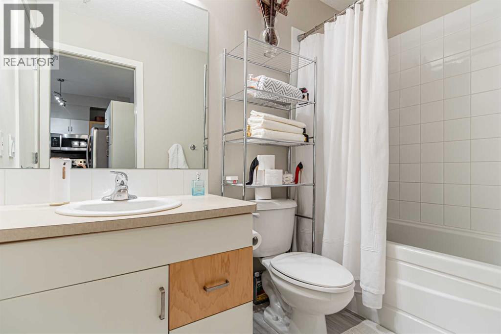 Single Family House for Sale in   A Street SW Altadore Calgary 