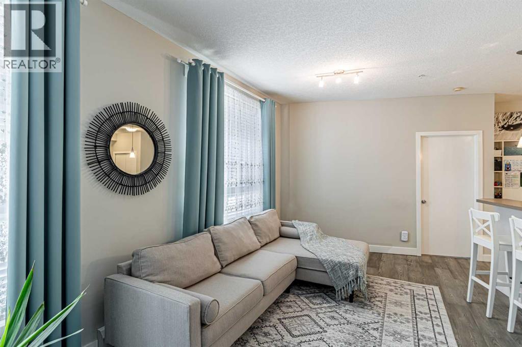 Single Family House for Sale in   A Street SW Altadore Calgary 