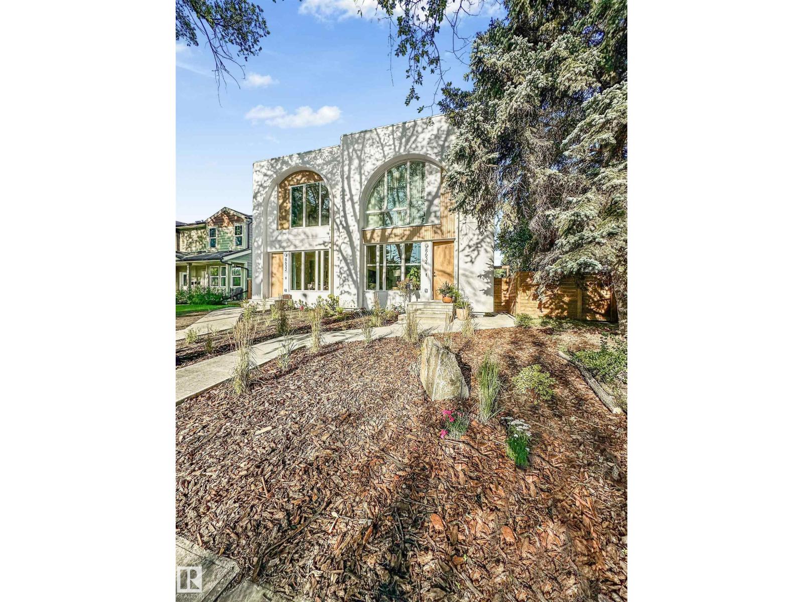 
          8634 79 Street NW
            <br/>
            <span>Edmonton</span>
            , 
            <span>AB</span>
             <span>T6C2P5</span>
        